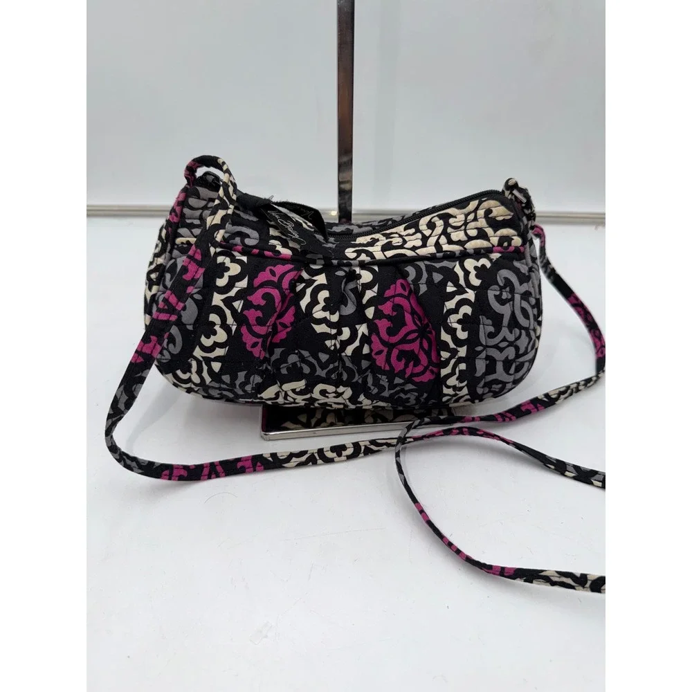 Vera Bradley Retired Canterbury Magenta. Quilted bag